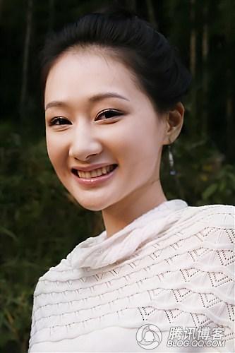 电视剧明珠游龙沐天香是谁演的扮演的演员是谁扮演者信息