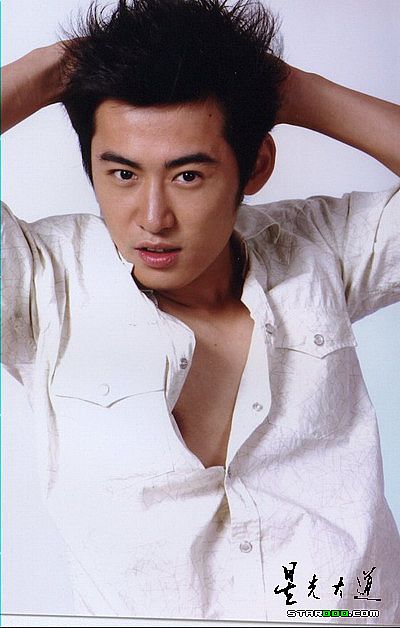 电视剧悠悠寸草心是谁演的林玉辉其扮演者演员魏巍资料