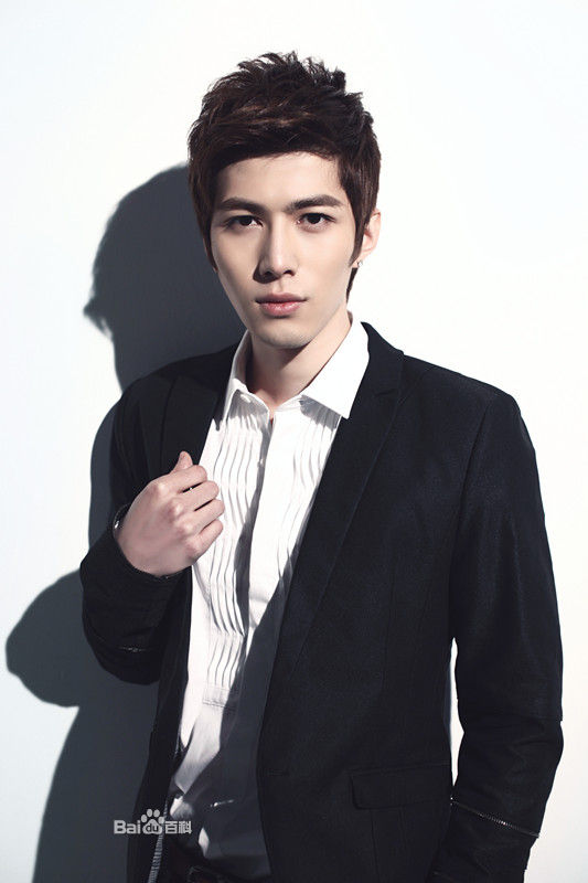 小时代周崇光扮演者是谁?宫洺弟弟,林萧后期的男友演员是谁?